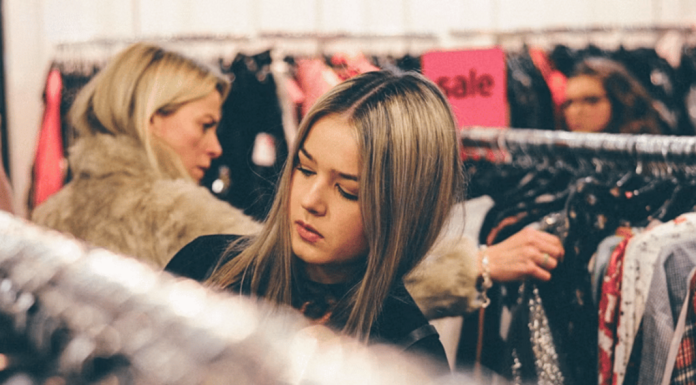 Busca por peças atemporais orienta consumo de moda no Brasil