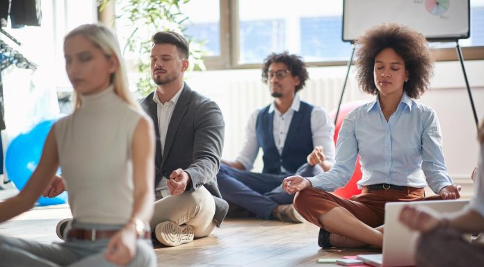 Meditação no trabalho: o que a ciência já comprova Meditação no trabalho: o que a ciência já comprova