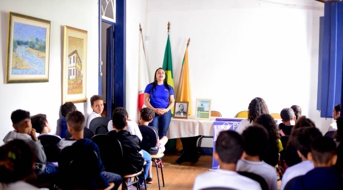 CUTUCAR transforma patrimônio histórico em sala de aula CUTUCAR transforma patrimônio histórico em sala de aula