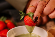 Frio e chuva aumentam procura por chocolate quente e fondue