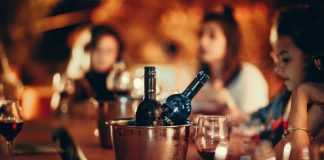 Inverno eleva demanda por vinhos e impulsiona vendas em bares Inverno eleva demanda por vinhos e impulsiona vendas em bares