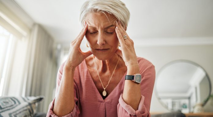 Menopausa vai além das ondas de calor, alerta ginecologista Menopausa vai além das ondas de calor, alerta ginecologista