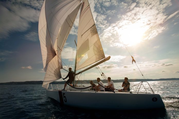 Semana de Vela movimenta negócios e inspira documentário