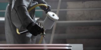EBRATS lança curso de alumínio após alta de 13,5% no setor