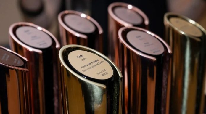 Prósper vence prêmios internacionais em Barcelona e Miami