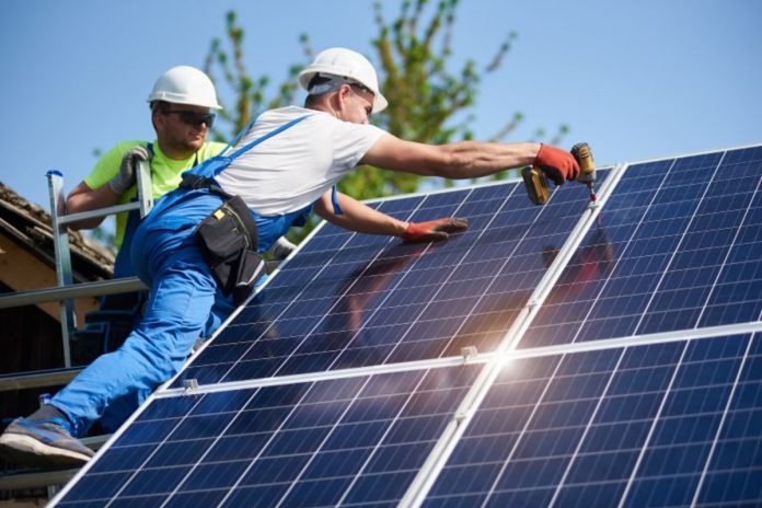 EcoPower destaca solidez e alerta para crises no setor solar EcoPower destaca solidez e alerta para crises no setor solar