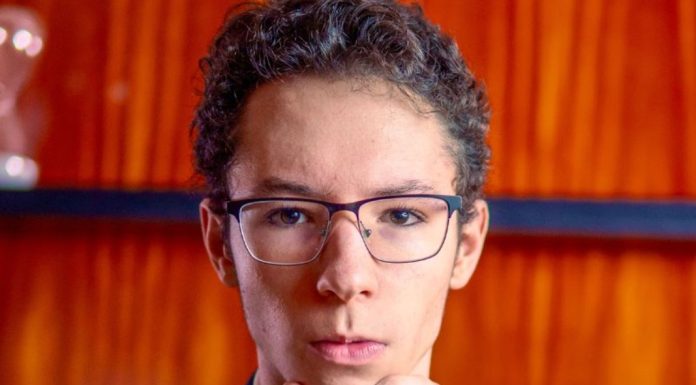 De R$40 mil perdidos a R$2 milhões faturados com IA no Whats De R$40 mil perdidos a R$2 milhões faturados com IA no Whats