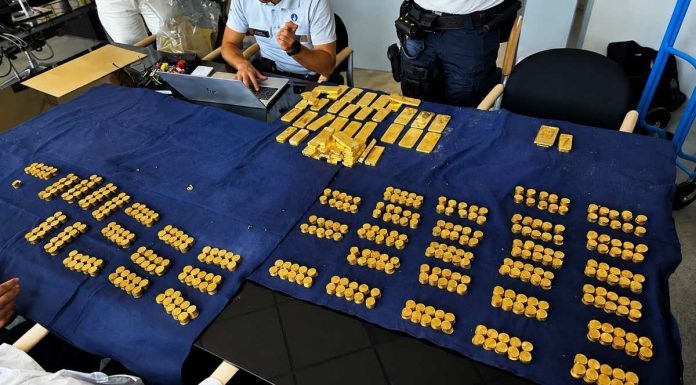 Pedreiros encontram tesouro em ouro cotado em R$ 54 milhões