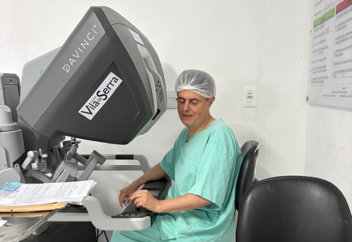 Dois marcos da cirurgia robótica redefinem a saúde no Brasil