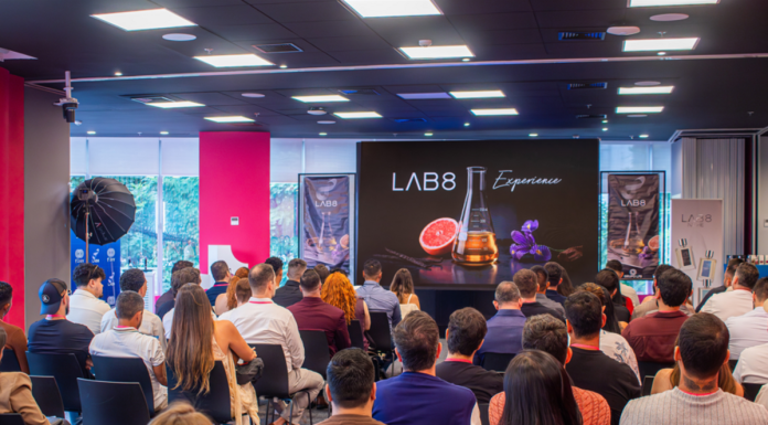 Evento da LAB 8 reforça crescimento da perfumaria no Brasil