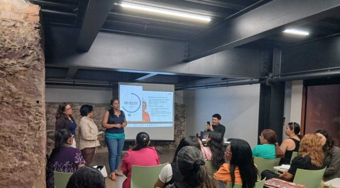 FavEla Empoder@ inicia capacitação de 263 mulheres