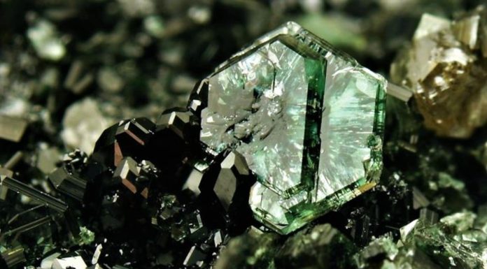 Minerais raros incrementam o desenvolvimento tecnológico