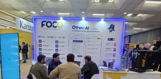 Robô-concierge com IA da Foco é destaque no Encatho 2026