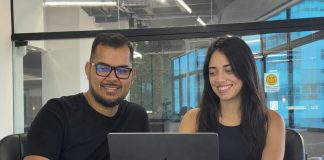 Casal cria estratégia digital para empresas venderem mais