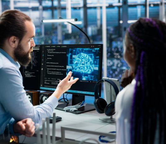 Estudo: treinamento com IA melhora habilidades de anamnese