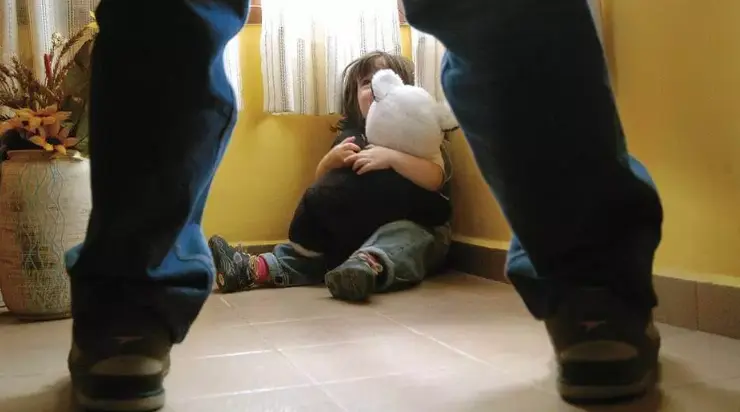 Avô é investigado por estupro de vulnerável após relato de criança; menina é levada à Unesp em Botucatu