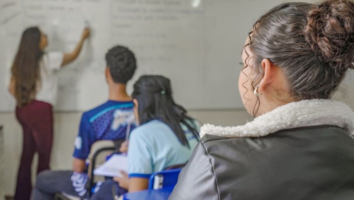 Preparação para múltiplos vestibulares exige adaptação
