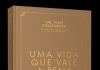 Cirurgião de celebridades lança livro na Bienal de São Paulo