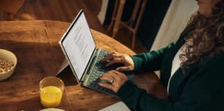 Pearson e AWS: IA reforça valor do ensino superior para 74%