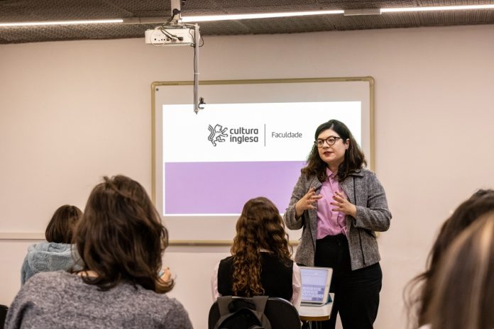 Faculdade Cultura Inglesa amplia cursos para novas demandas