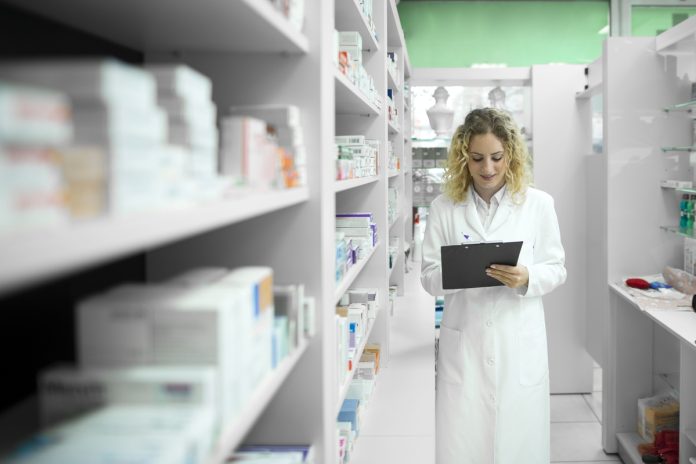 INDSH lança Guia Farmacoterapêutico para uso de medicamentos INDSH lança Guia Farmacoterapêutico para uso de medicamentos