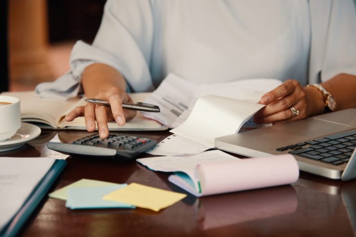 STJ aplica reajuste ANS a plano empresarial de família STJ aplica reajuste ANS a plano empresarial de família