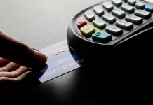 Chargeback ganha papel estratégico contra fraudes online