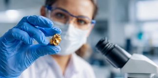 Ouro na medicina: como o metal é usado para tratar doenças Ouro na medicina: como o metal é usado para tratar doenças