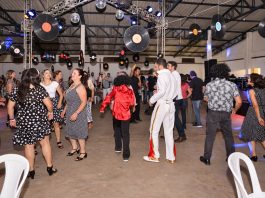 Clube Capivari vai a leilão após décadas de bailes