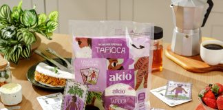 Akio leva tapioca e folclore às famílias