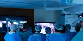Cirurgias de alta precisão também sobrecarregam o corpo