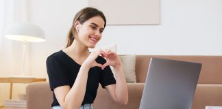 Nova plataforma facilita o começo na terapia online Nova plataforma facilita o começo na terapia online
