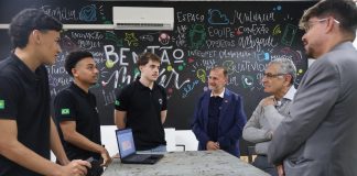 Etecs de São Paulo superam média da OCDE no Pisa 2025