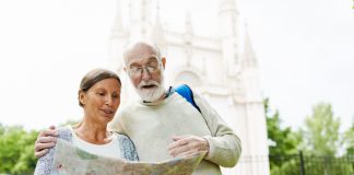 Seguro viagem para idosos exige atenção na contratação