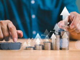 Juros altos barram o avanço de 59% das PMEs, aponta Omie