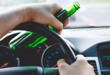 Motorista com CNH suspensa é preso por embriaguez ao volante após dirigir em zigue-zague e entrar na contramão em Botucatu