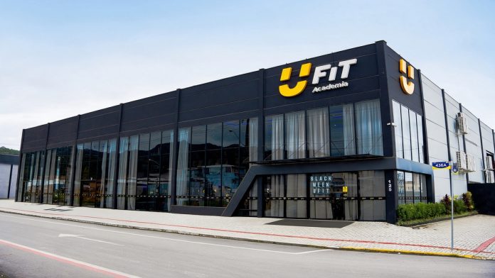 CEO da UFit recompra R$ 6,5 milhões em cotas de 38 sócios CEO da UFit recompra R$ 6,5 milhões em cotas de 38 sócios