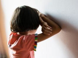 Educar com limites ajuda a criança a crescer